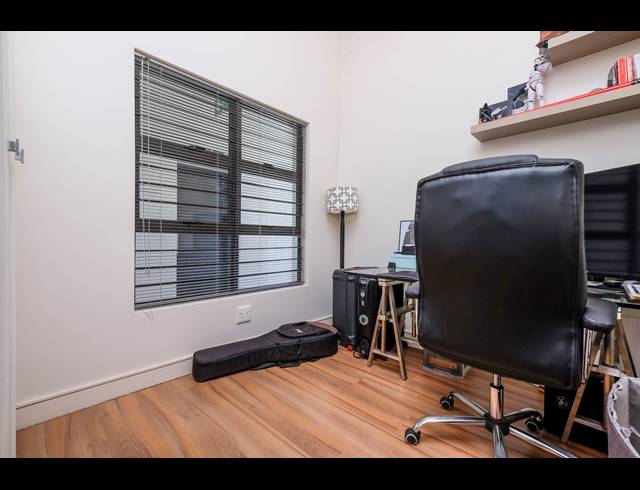 2 BEDROOM APARTMENT FOR SALE IN RIVONIA